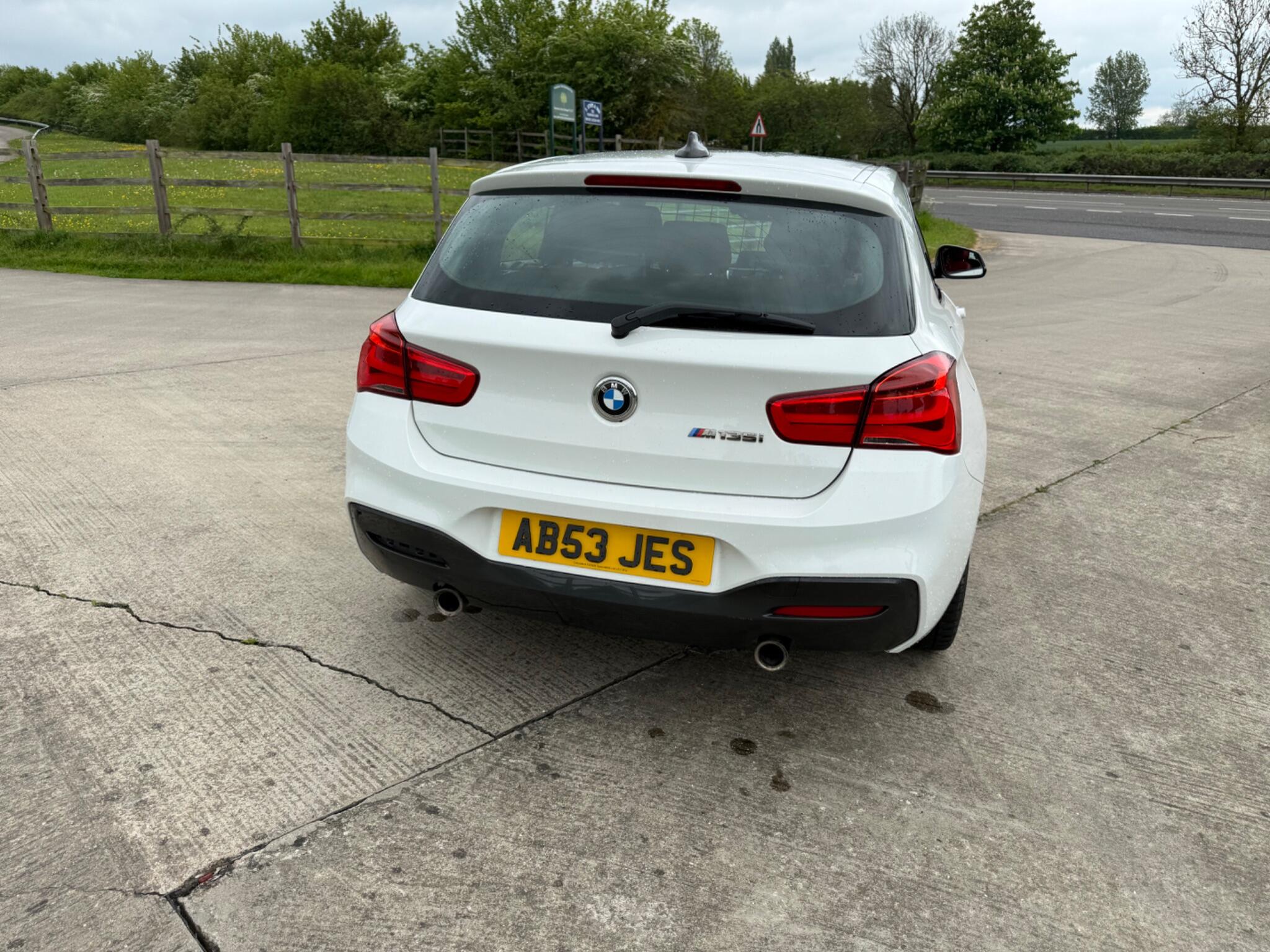BMW 1 Series 3.0 M135i Euro 6 (s/s) 3dr — photo 64 of 92